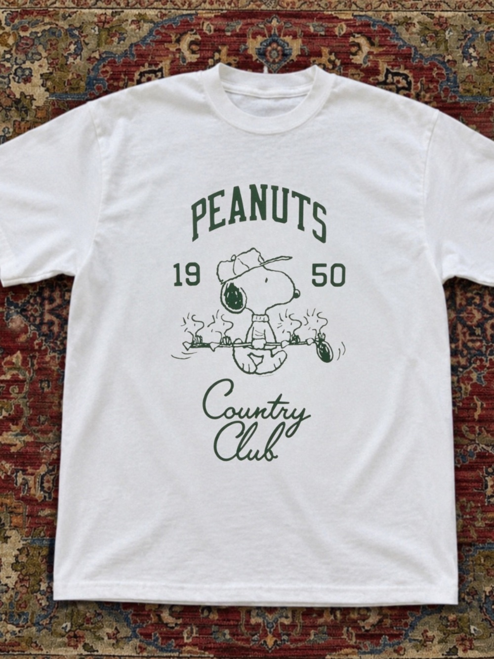 Peanuts White Tee with Snoopy Graphic for Women’s Size L vintage